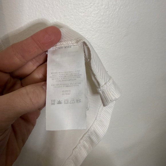 Mountain Hardwear WickQ White Striped Short Sleeve T-Shirt XL - Picture 6 of 10